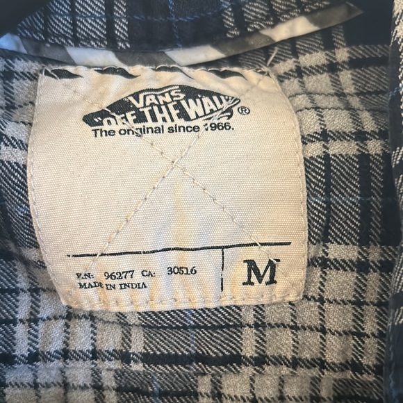 Vans Flannel - Picture 2 of 3